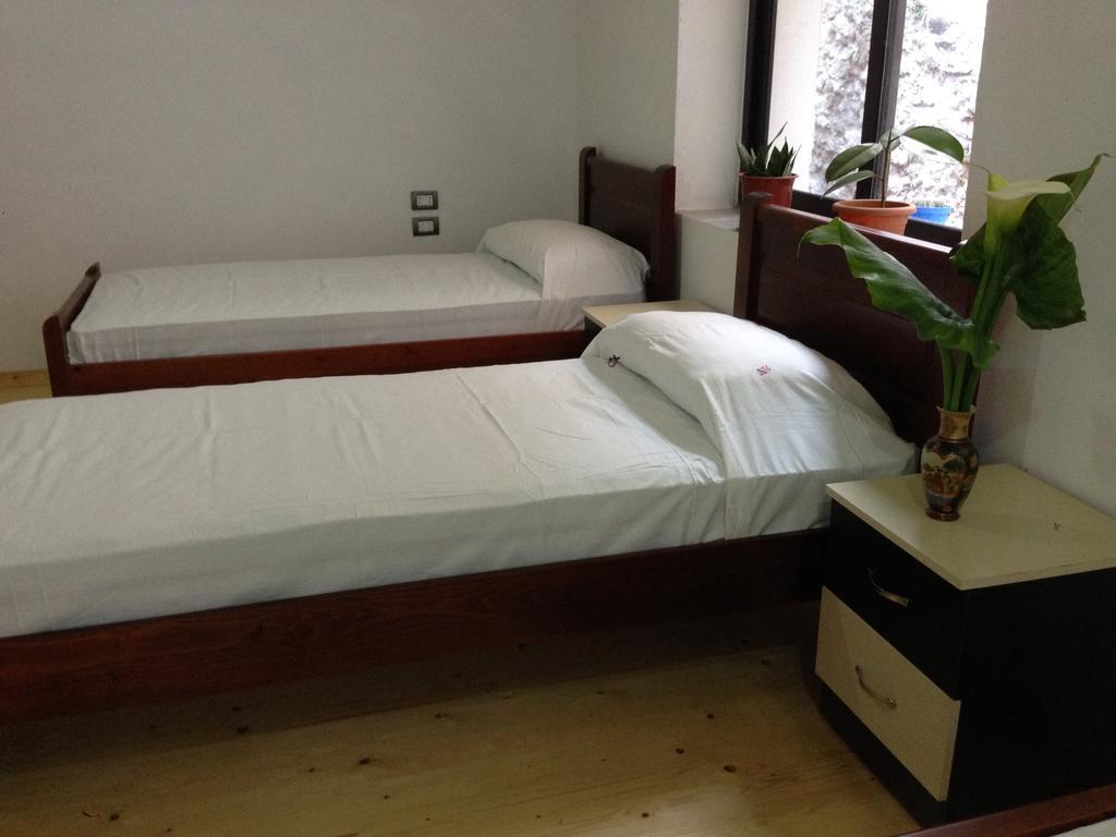 Eco Garten Guest House Shkoder Room photo