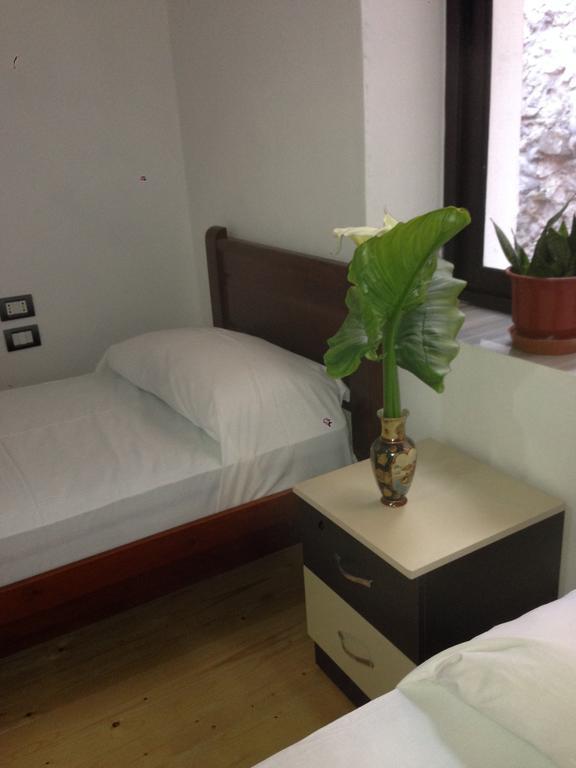 Eco Garten Guest House Shkoder Room photo